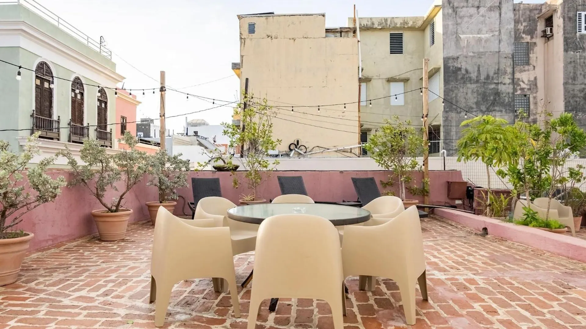 Center Of Old San Juan With Rooftop Garden
